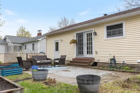 88 Cross Parkway Burlington VT 05408