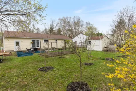 88 Cross Parkway Burlington VT 05408