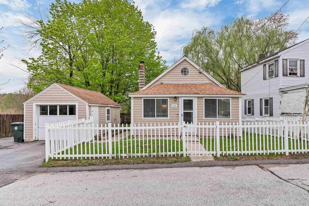 223 W Shore Avenue Manchester NH 03109