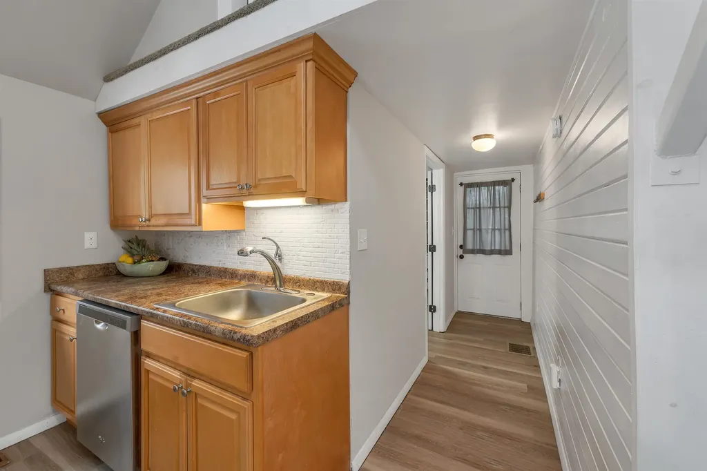 223 W Shore Avenue Manchester NH 03109