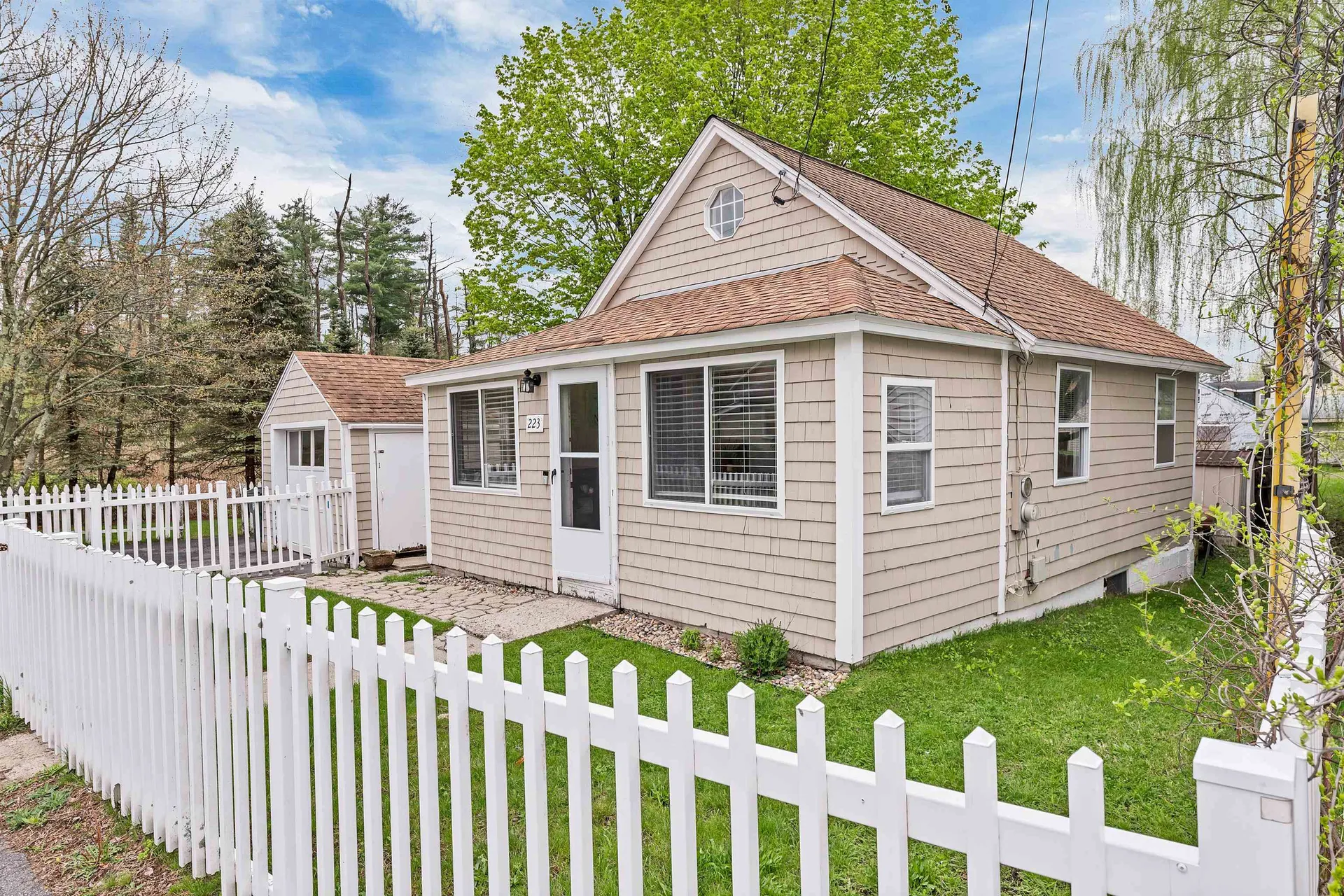 223 W Shore Avenue Manchester NH 03109