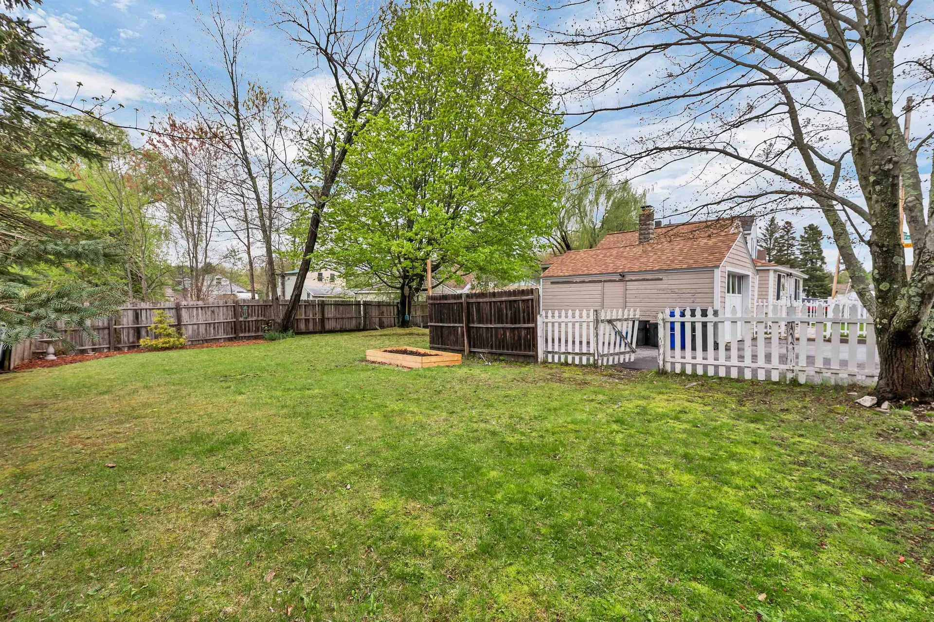 223 W Shore Avenue Manchester NH 03109