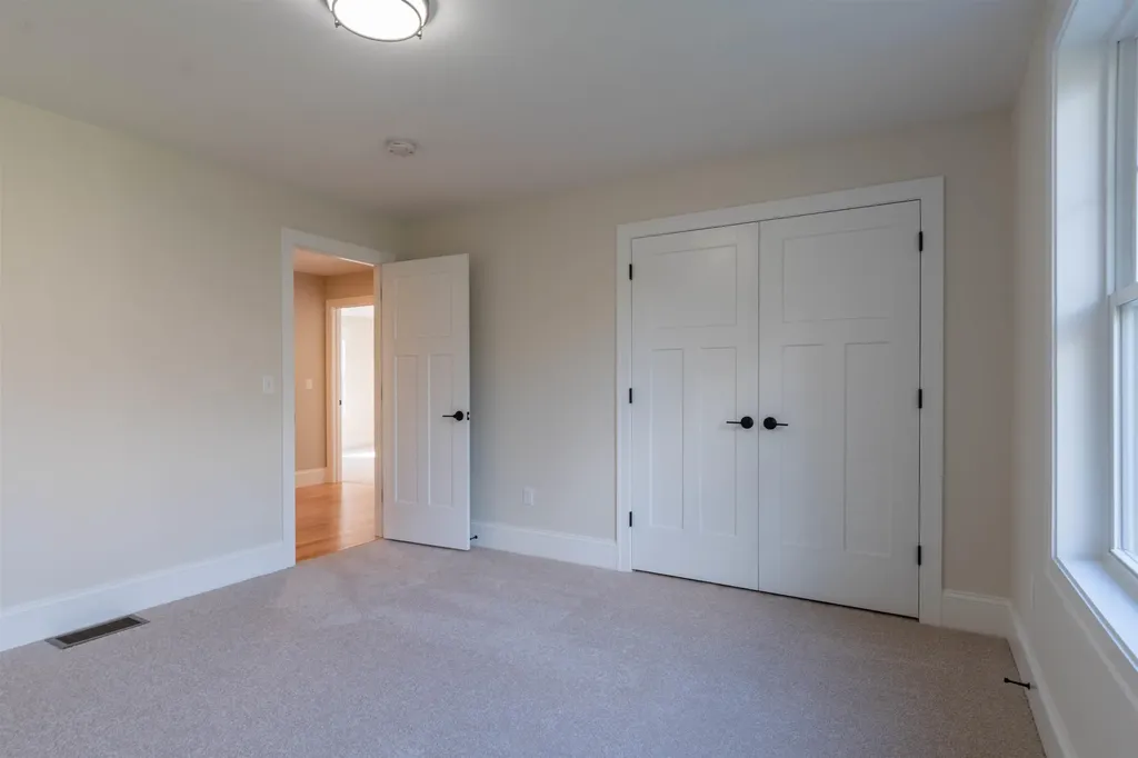 65 Wilderness Drive Nashua NH 03062