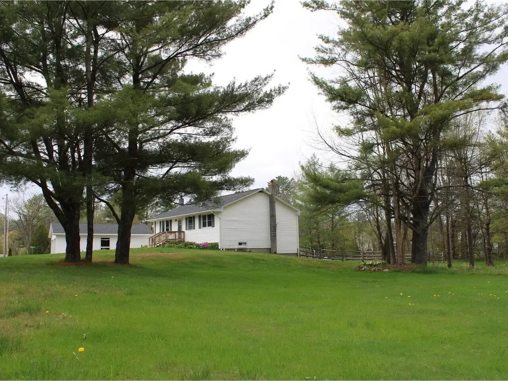 73 Cobble Hill Road Milton VT 05468