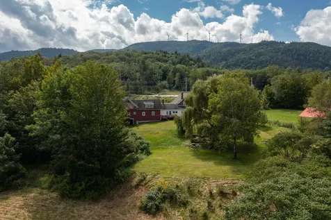872 Tenney Mountain Highway Plymouth NH 03264