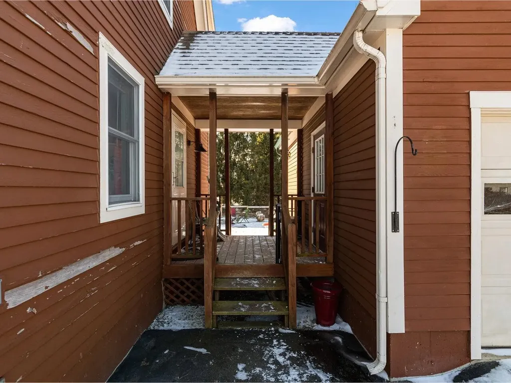 42 Bowman Road Vergennes VT 05491