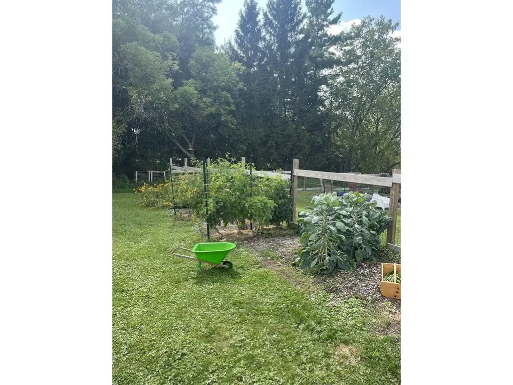 42 Bowman Road Vergennes VT 05491