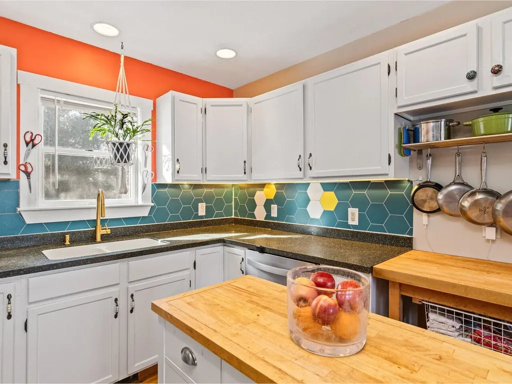 42 Bowman Road Vergennes VT 05491