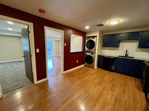 2 Roedean Drive Nashua NH 03063