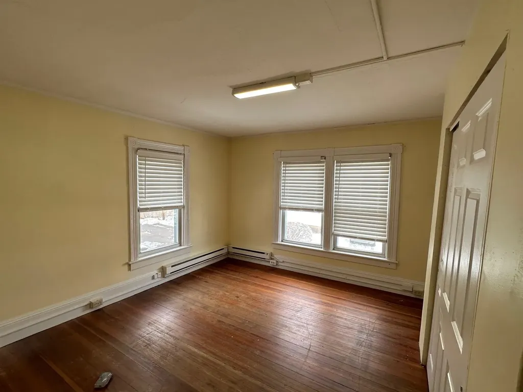 22 Roxbury Court Keene NH 03431