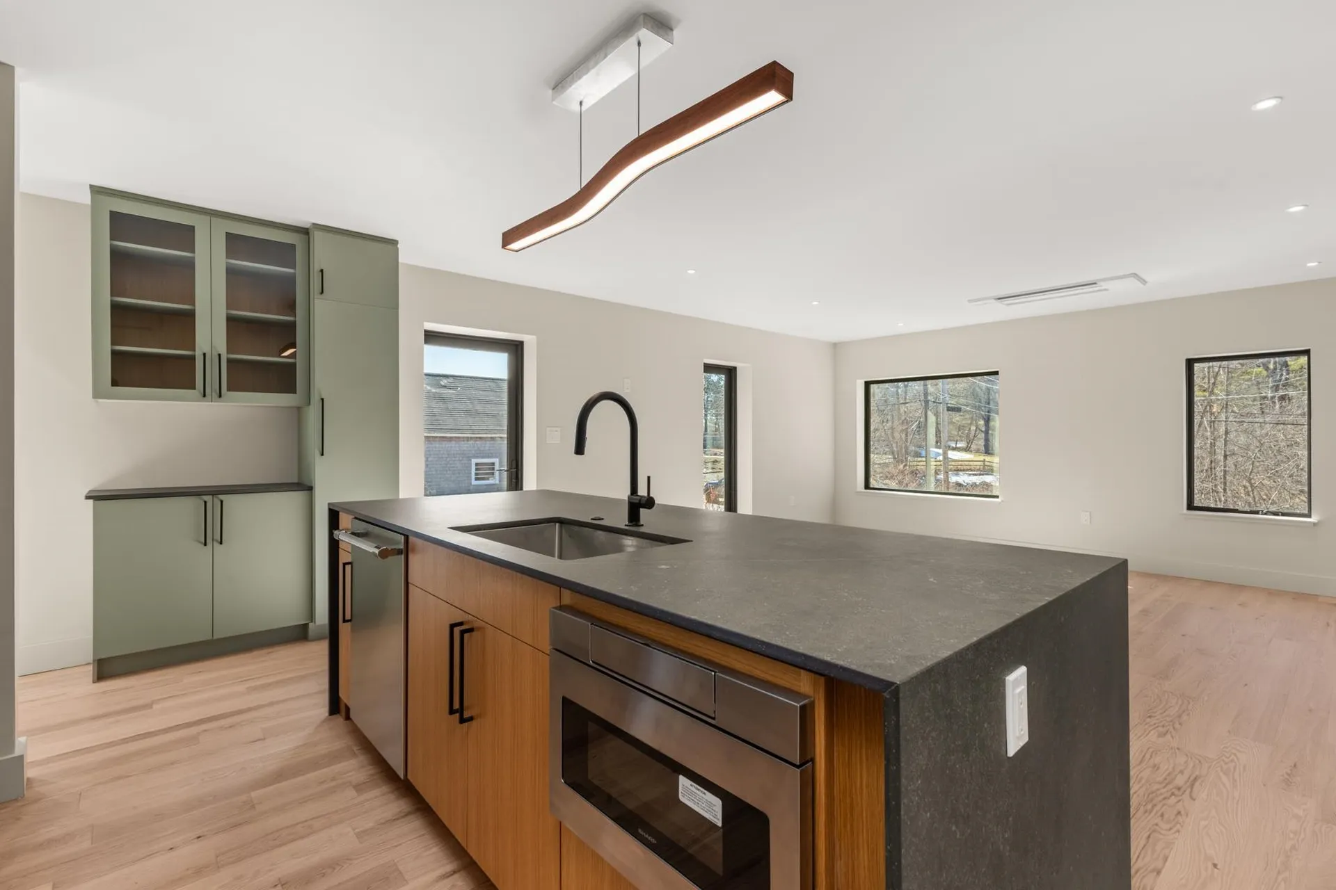 8 Coleman Avenue Kittery ME 03905