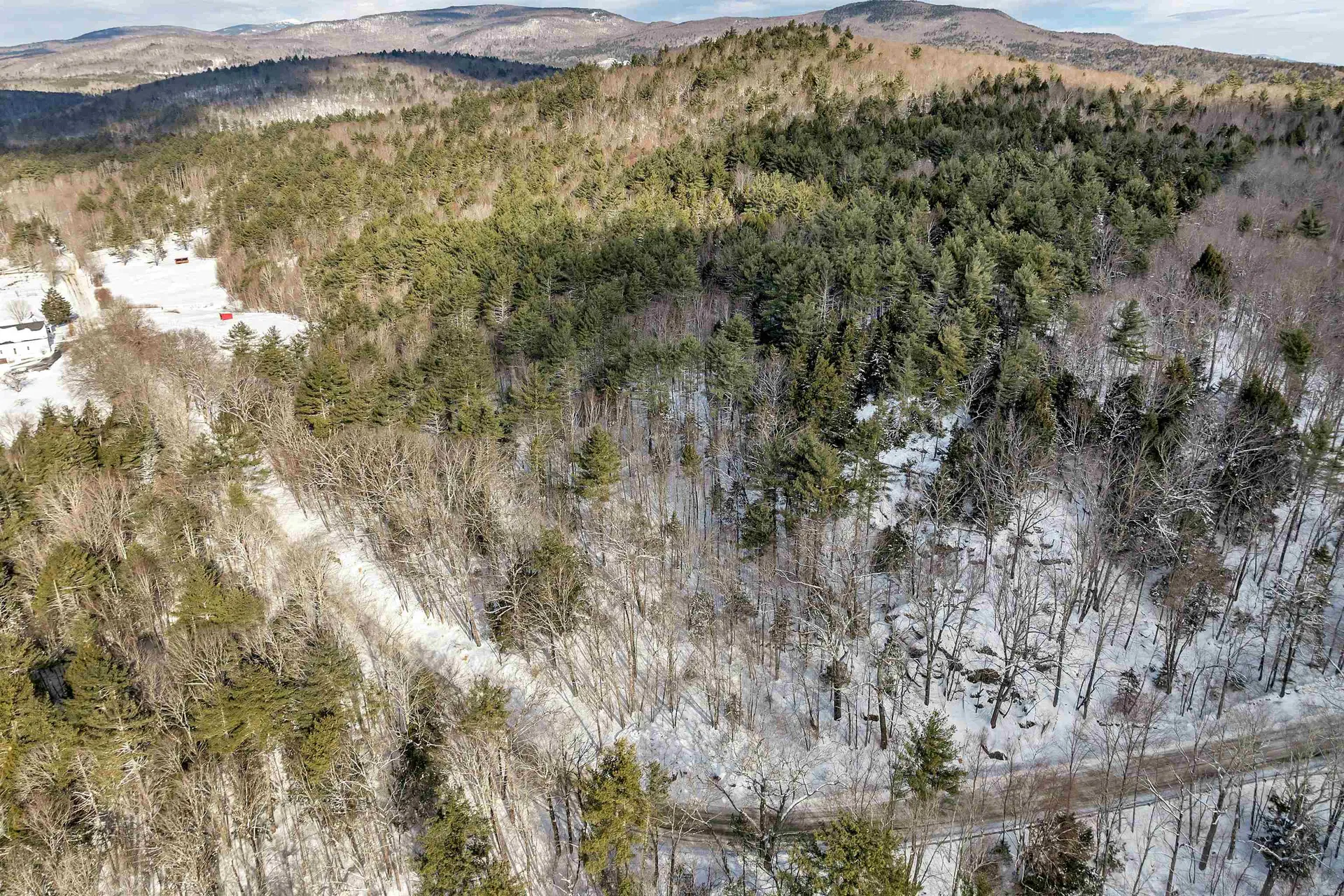 410-090-010 Eastern District Road Danbury NH 03230