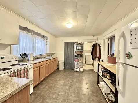 10 Lincoln Avenue St. Albans City VT 05478