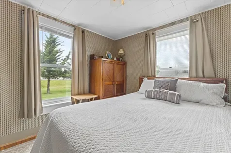 423 East Alburgh Road Alburgh VT 05440