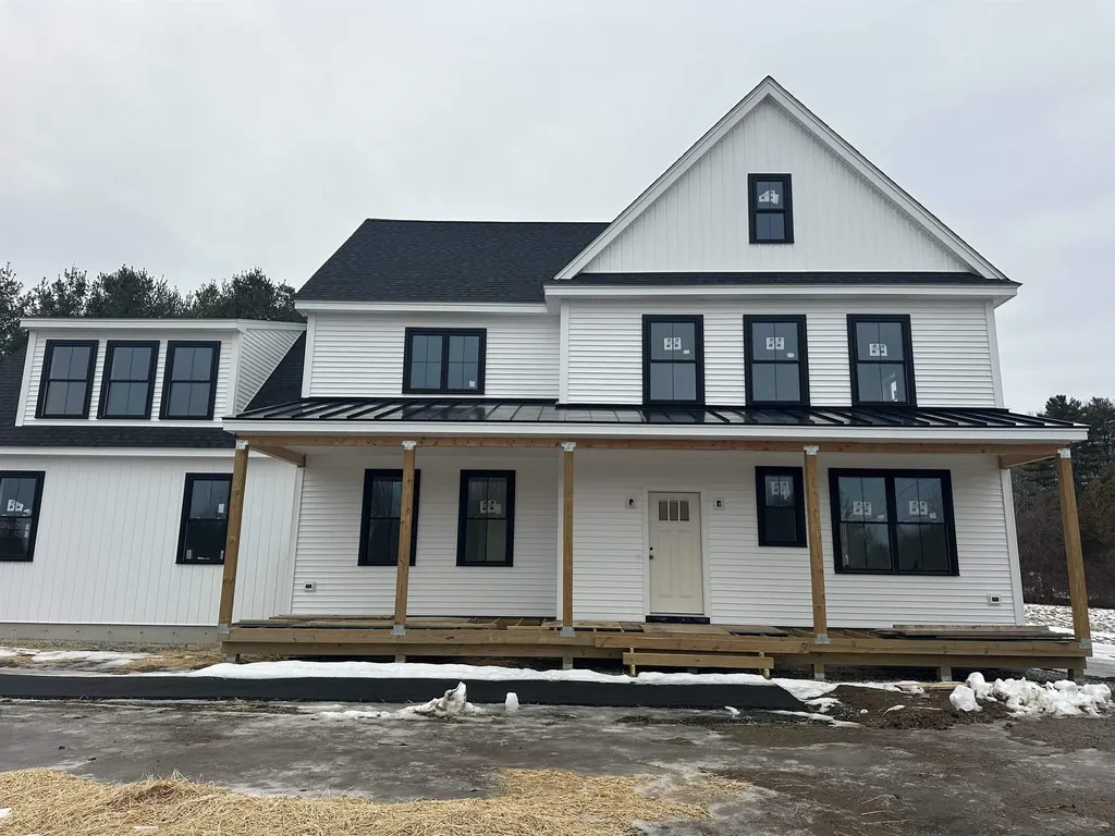 253 Amesbury Road Kensington NH 03833