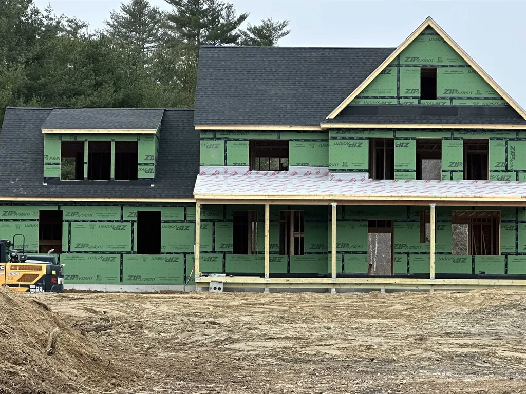 253 Amesbury Road Kensington NH 03833