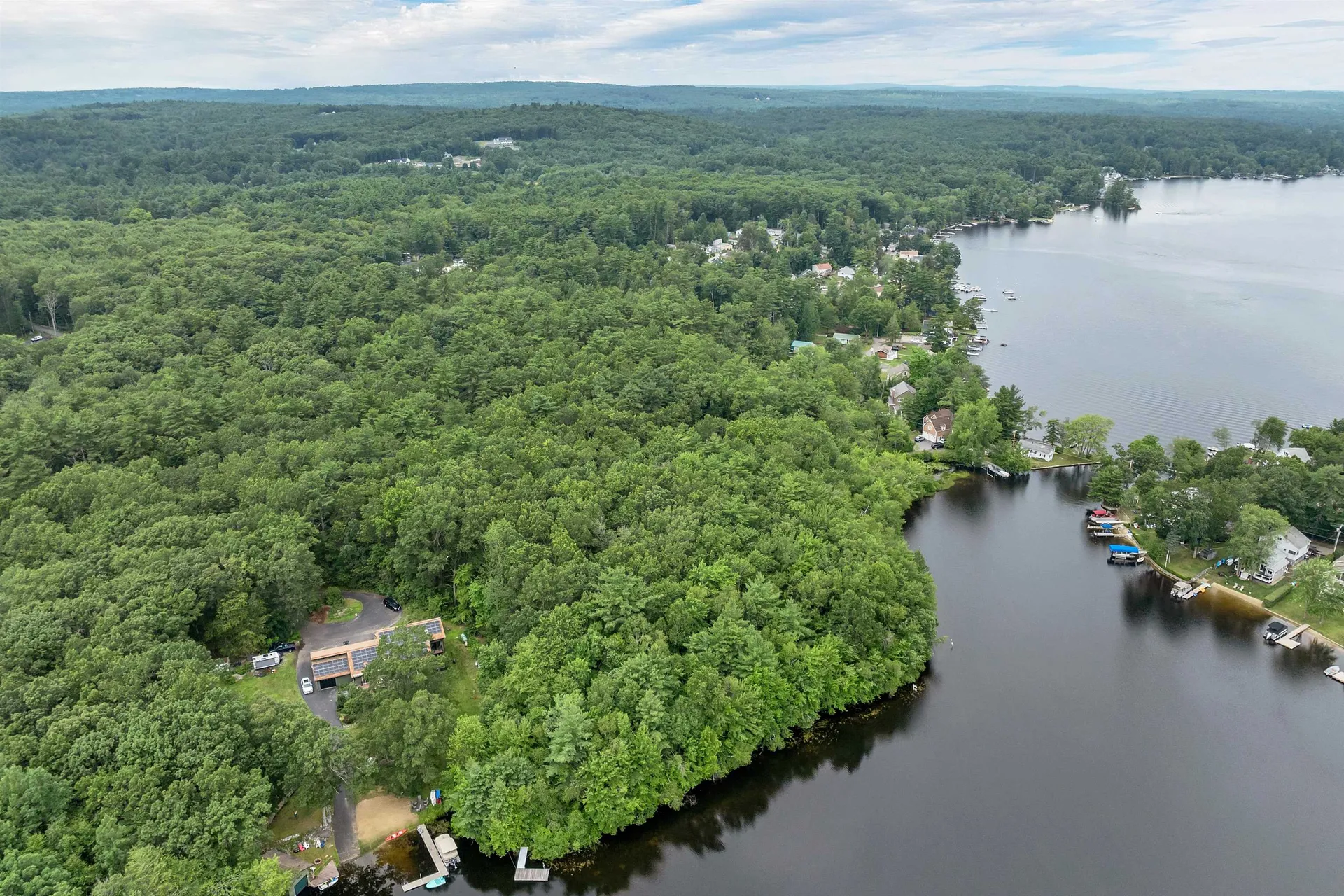 19 Whitneys Grove Road Derry NH 03038