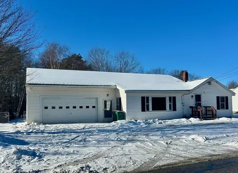 108 Chestnut Hill Road Rochester NH 03867