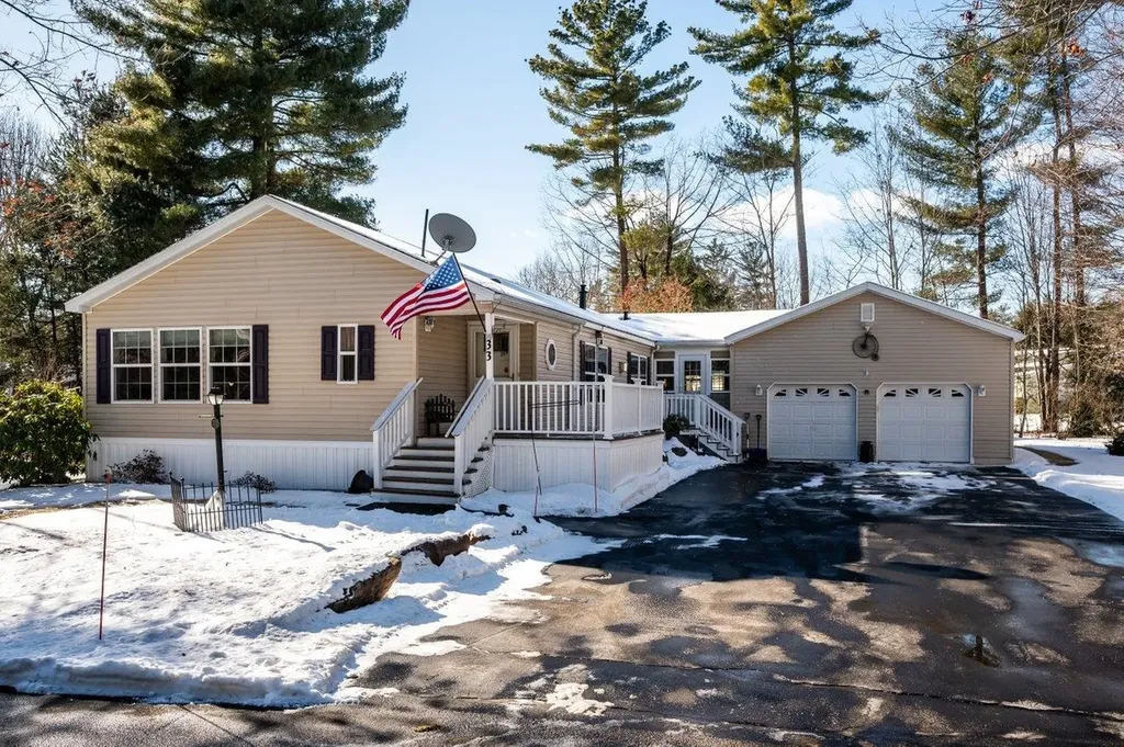 33 Temple Drive Rochester NH 03868