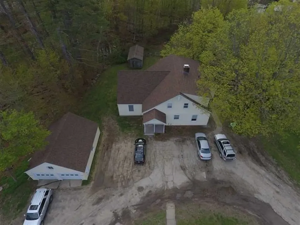 8 Emerson Street Plymouth NH 03264