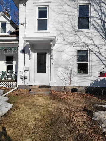 24 Prospect Street Bristol NH 03222