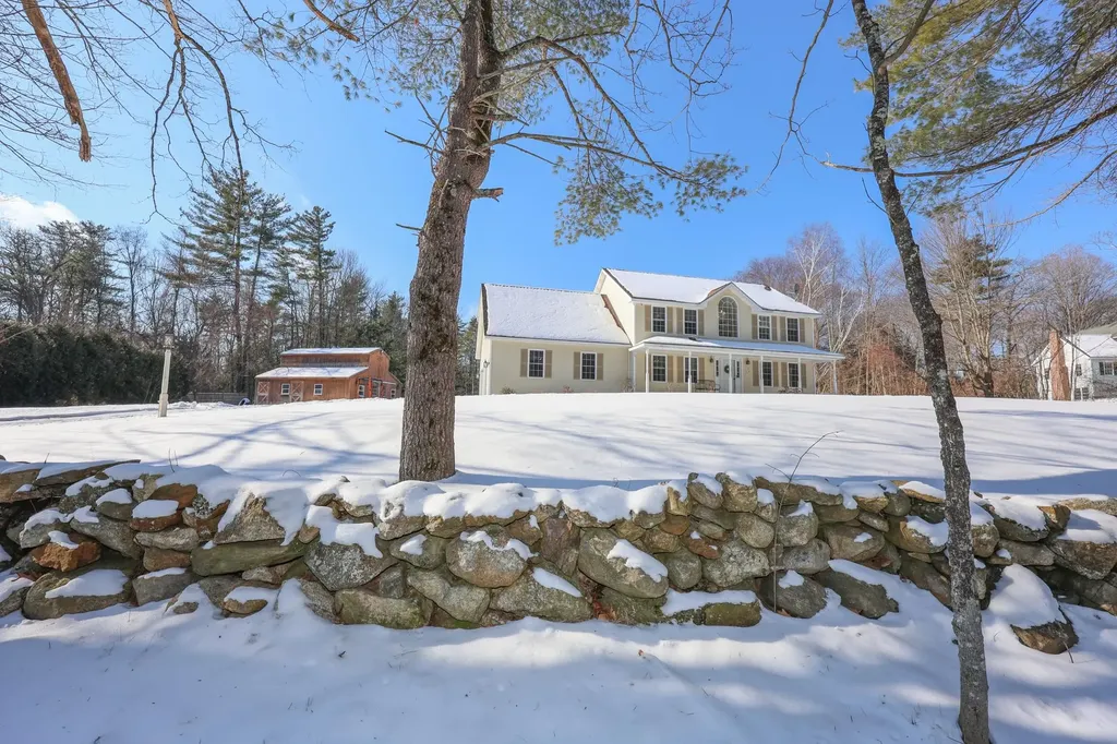 270 Kennedy Hill Road Goffstown NH 03045