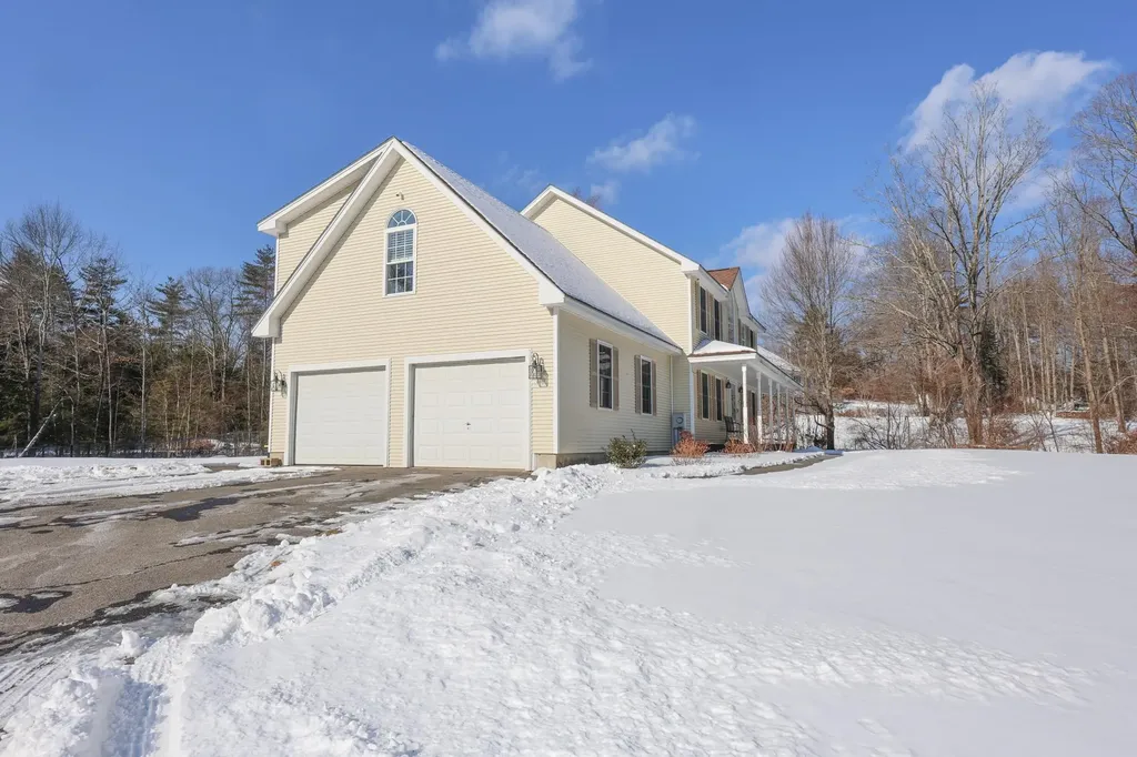 270 Kennedy Hill Road Goffstown NH 03045