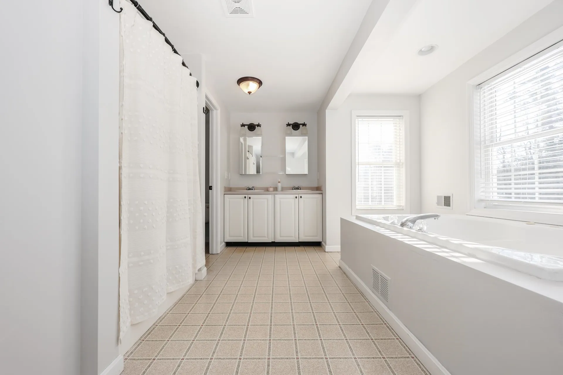 270 Kennedy Hill Road Goffstown NH 03045