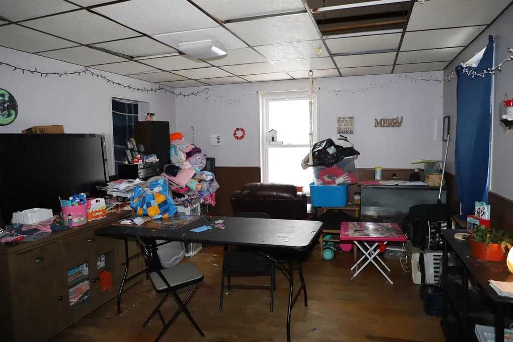 8-10 Powers Square Proctor VT 05765