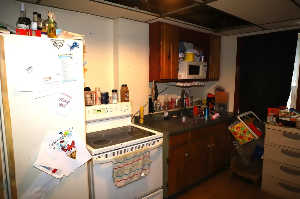 8-10 Powers Square Proctor VT 05765