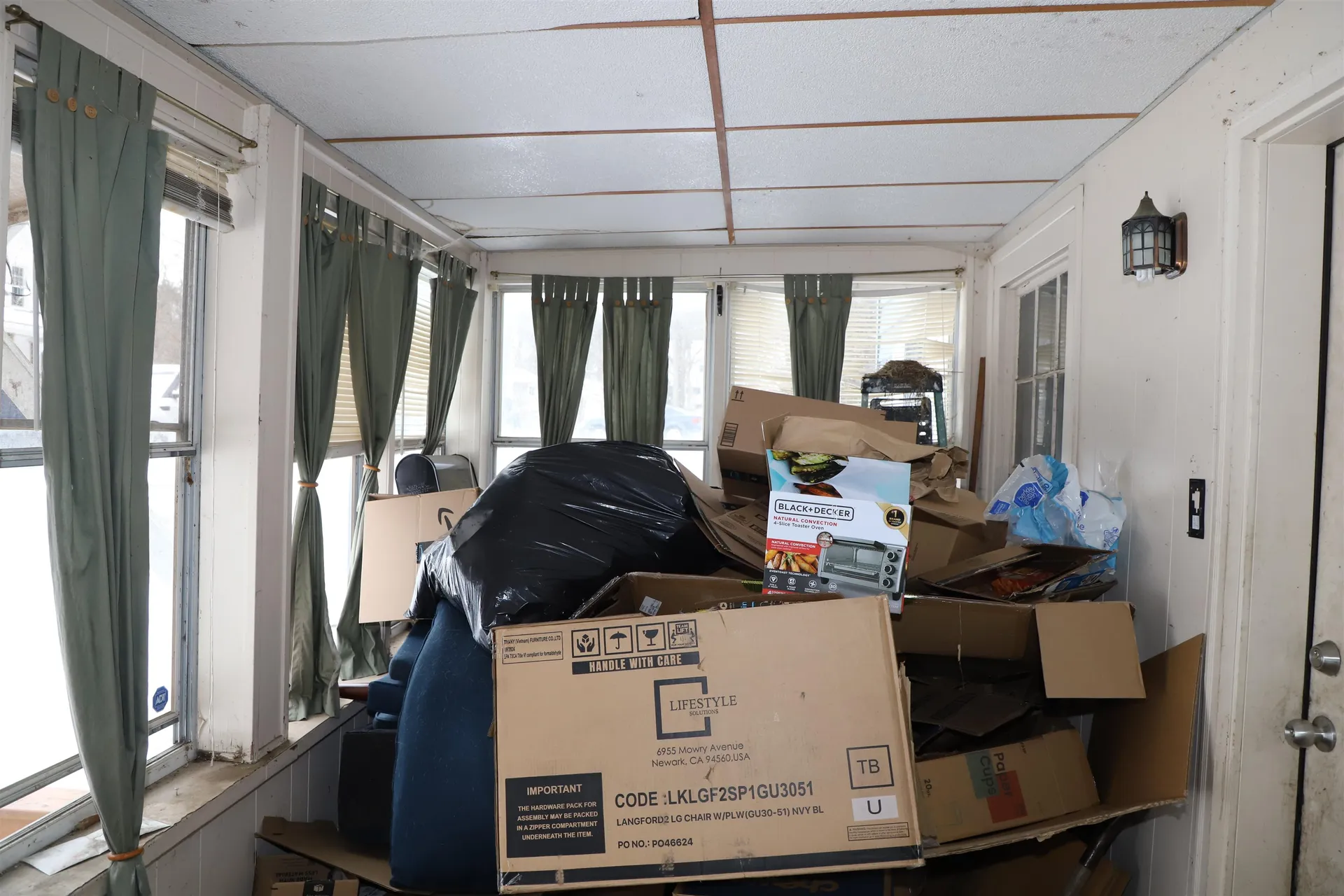 8-10 Powers Square Proctor VT 05765