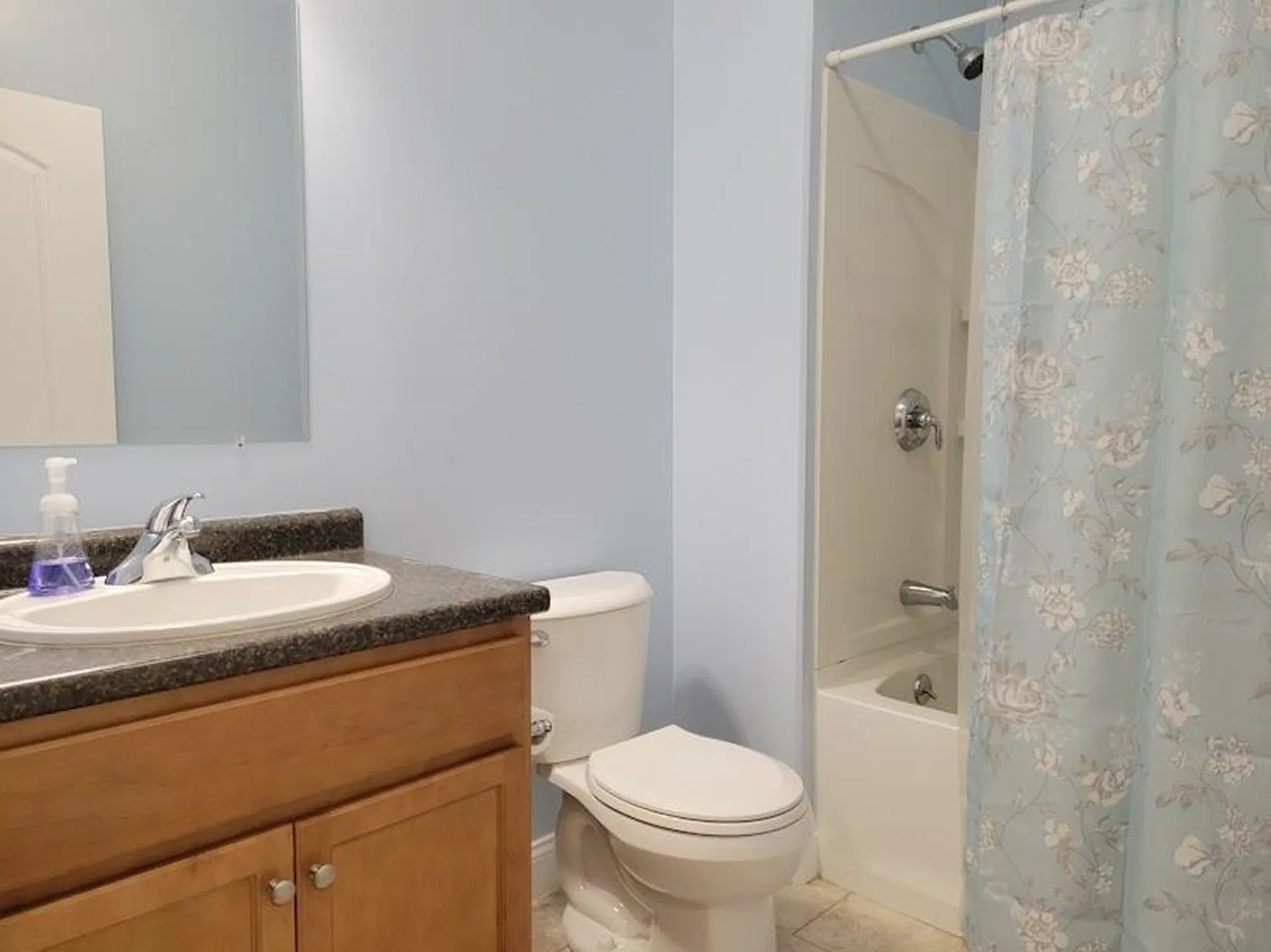 55 Roundabout Way Manchester NH 03102