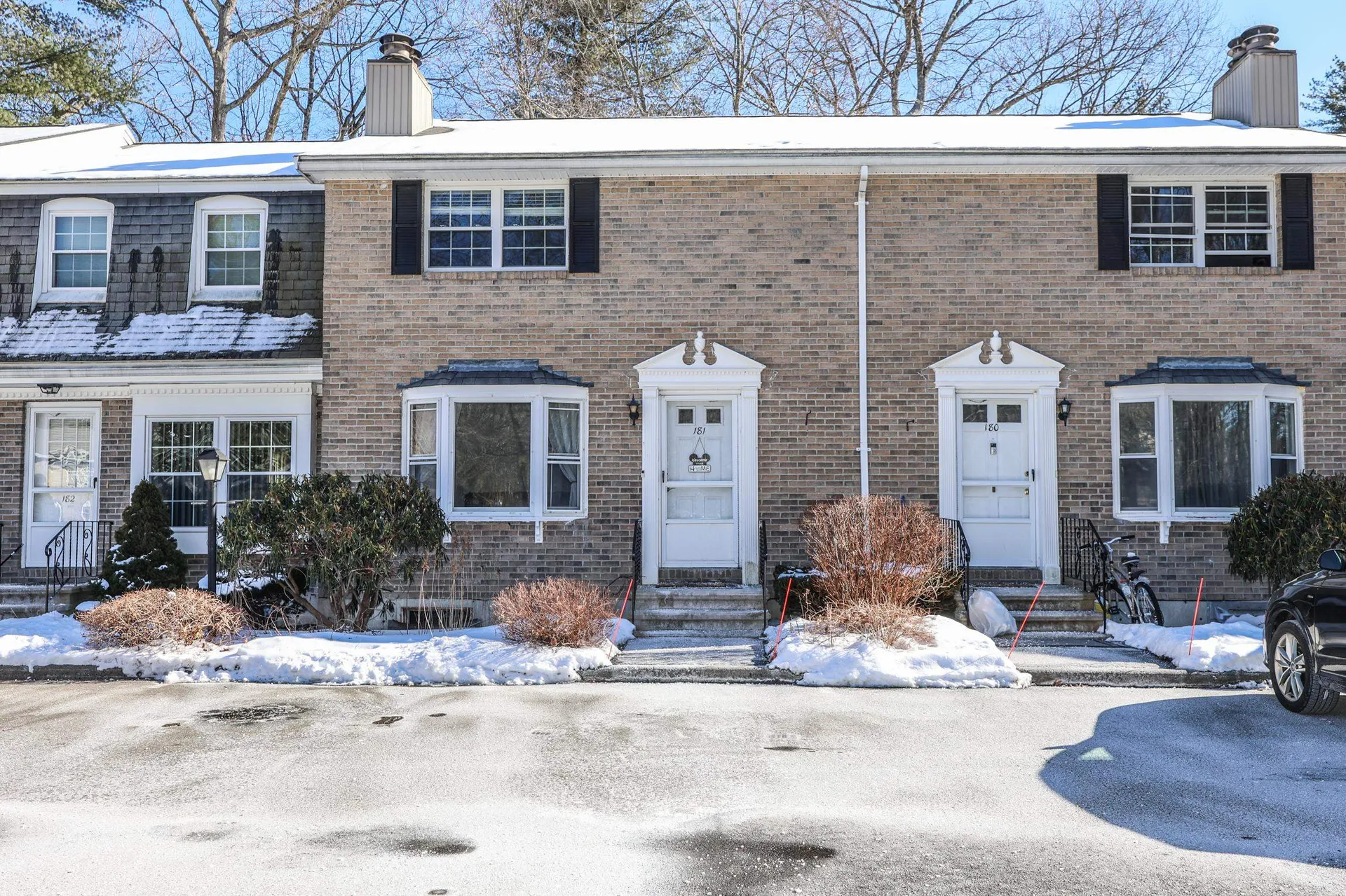 181 Fieldstone Drive Londonderry NH 03053