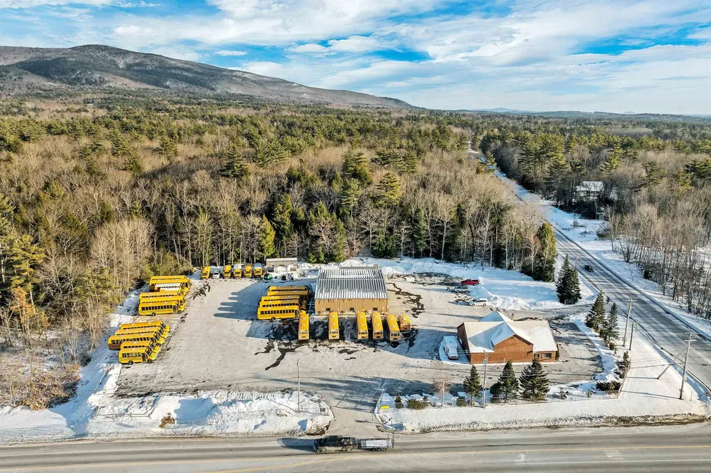 1146 Whittier Highway Moultonborough NH 03254