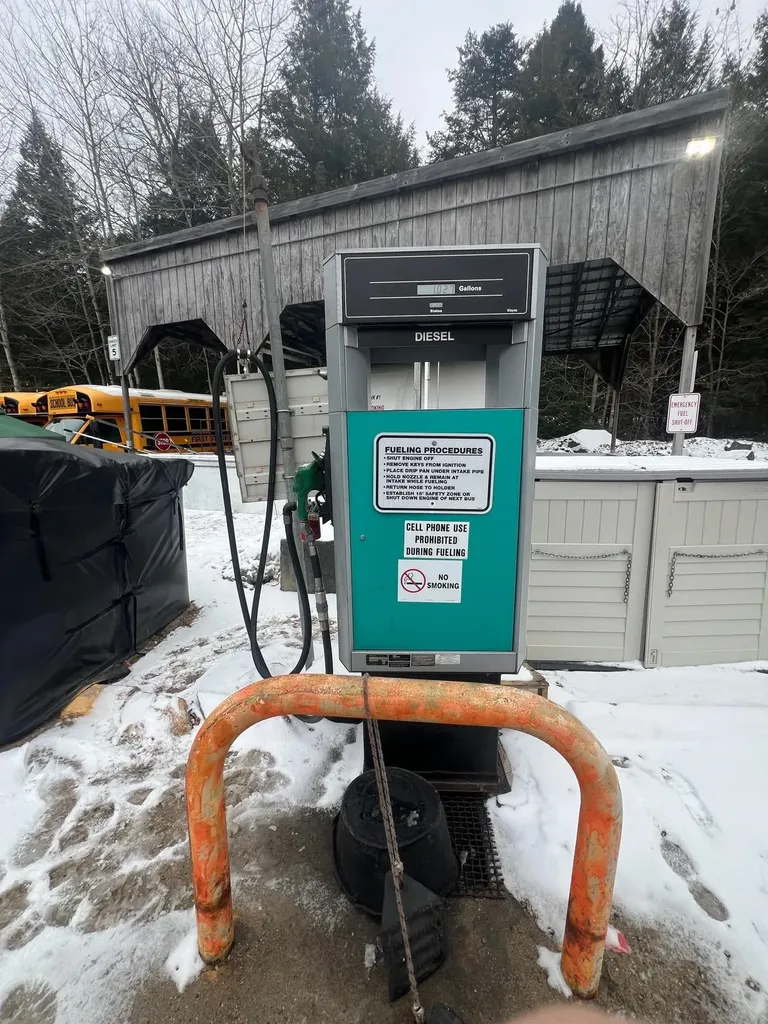 1146 Whittier Highway Moultonborough NH 03254