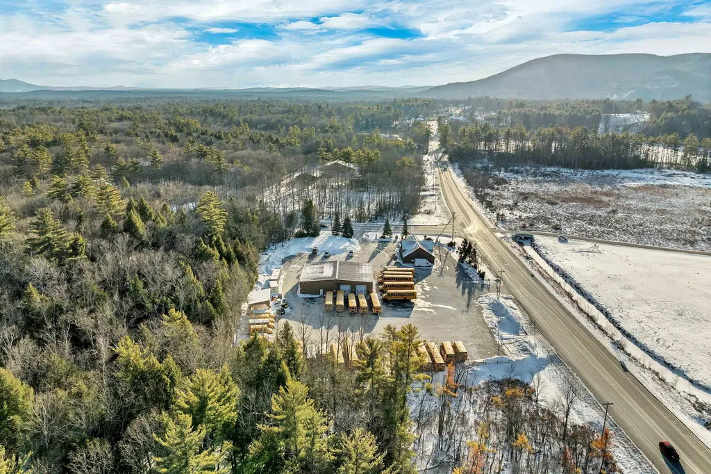 1146 Whittier Highway Moultonborough NH 03254