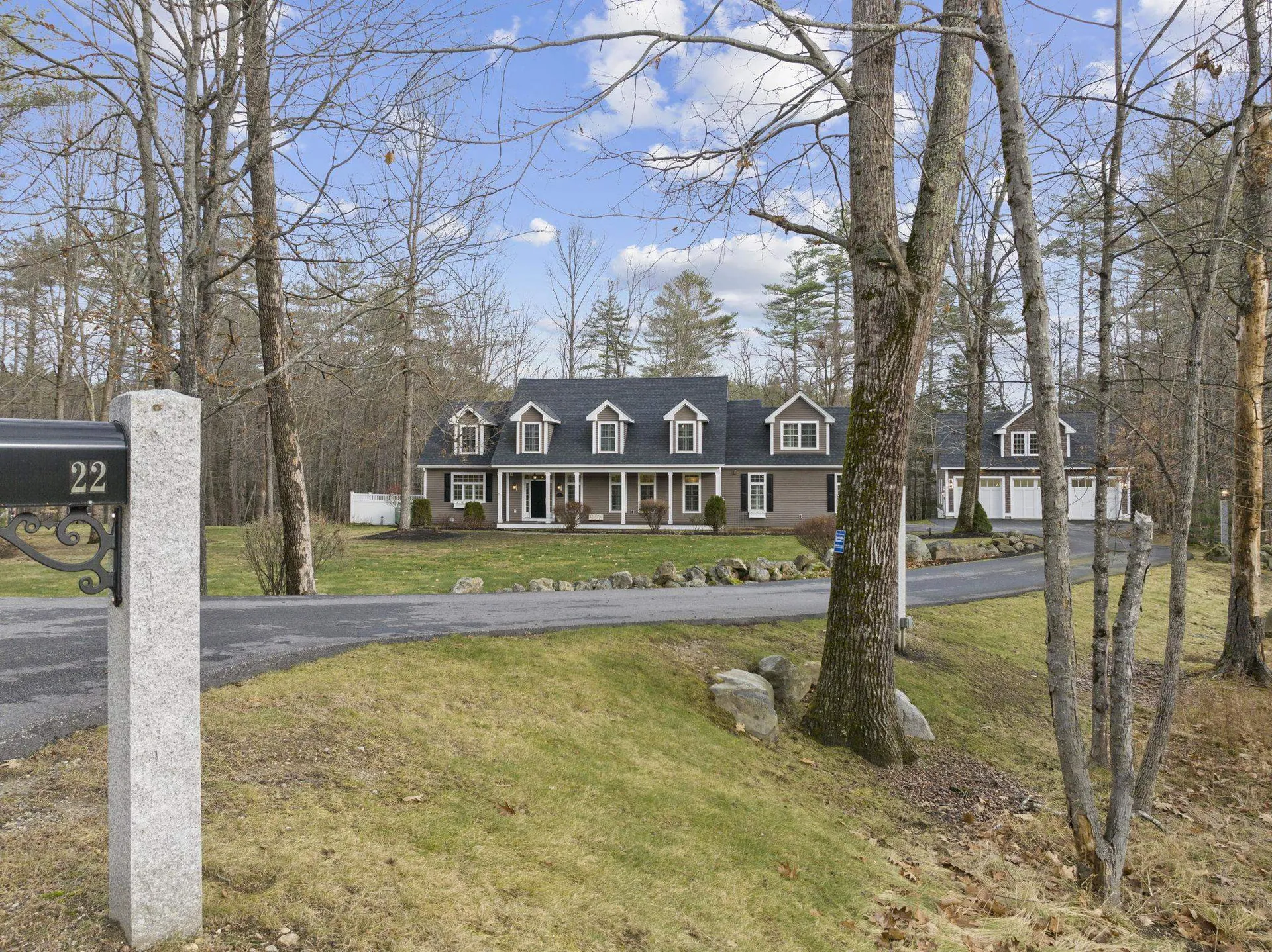 22 Mills Falls Road Barrington NH 03825