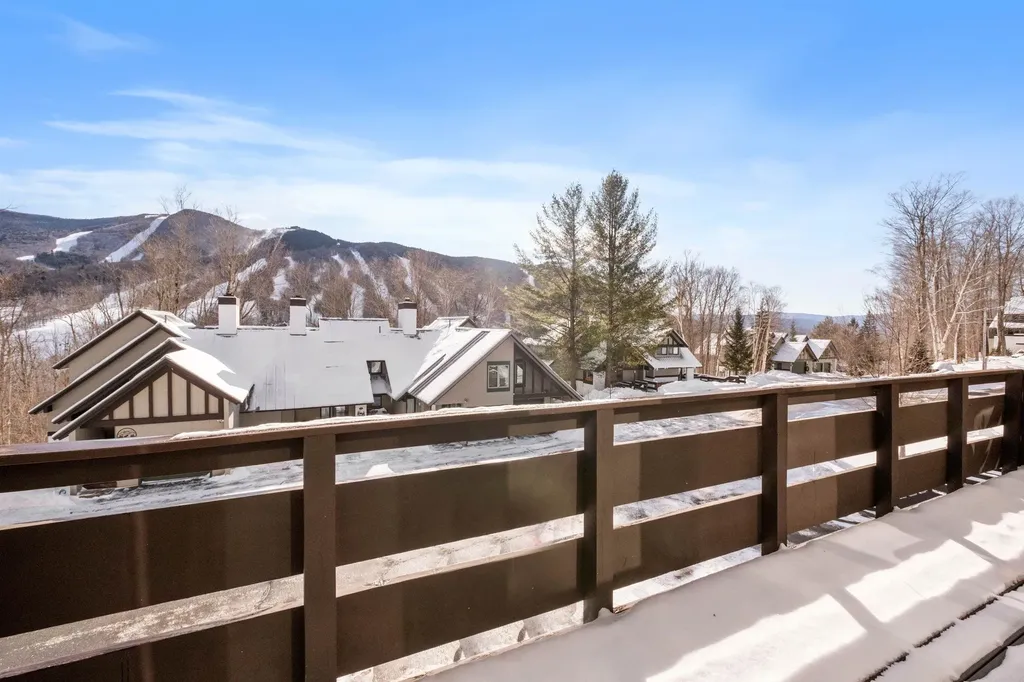 129 Coolidge Falls Road Lincoln NH 03251