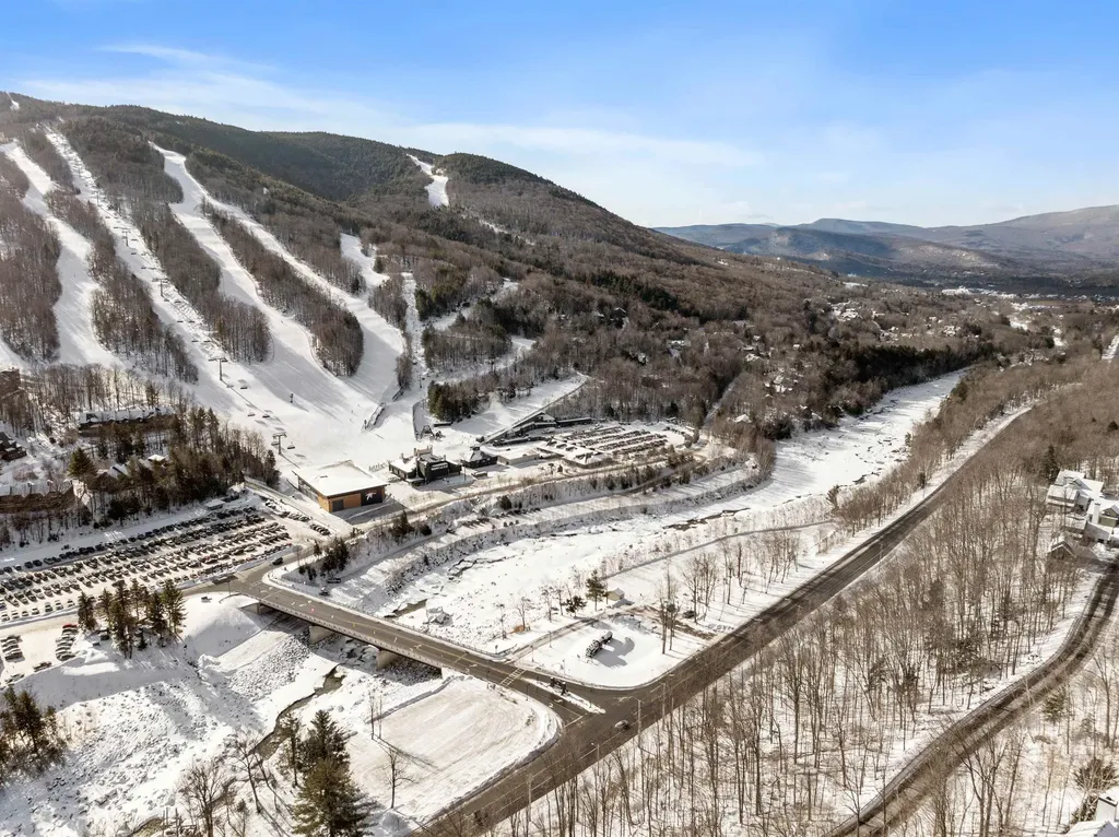 129 Coolidge Falls Road Lincoln NH 03251