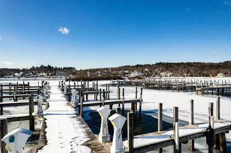 21 Pleasant Street Meredith NH 03253