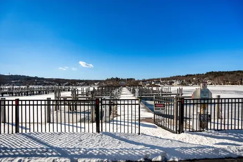 21 Pleasant Street Meredith NH 03253