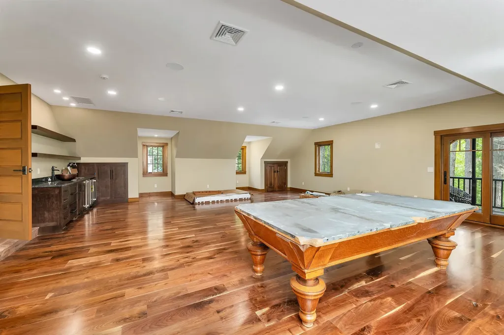 85 Mirror Lake Drive Tuftonboro NH 03816