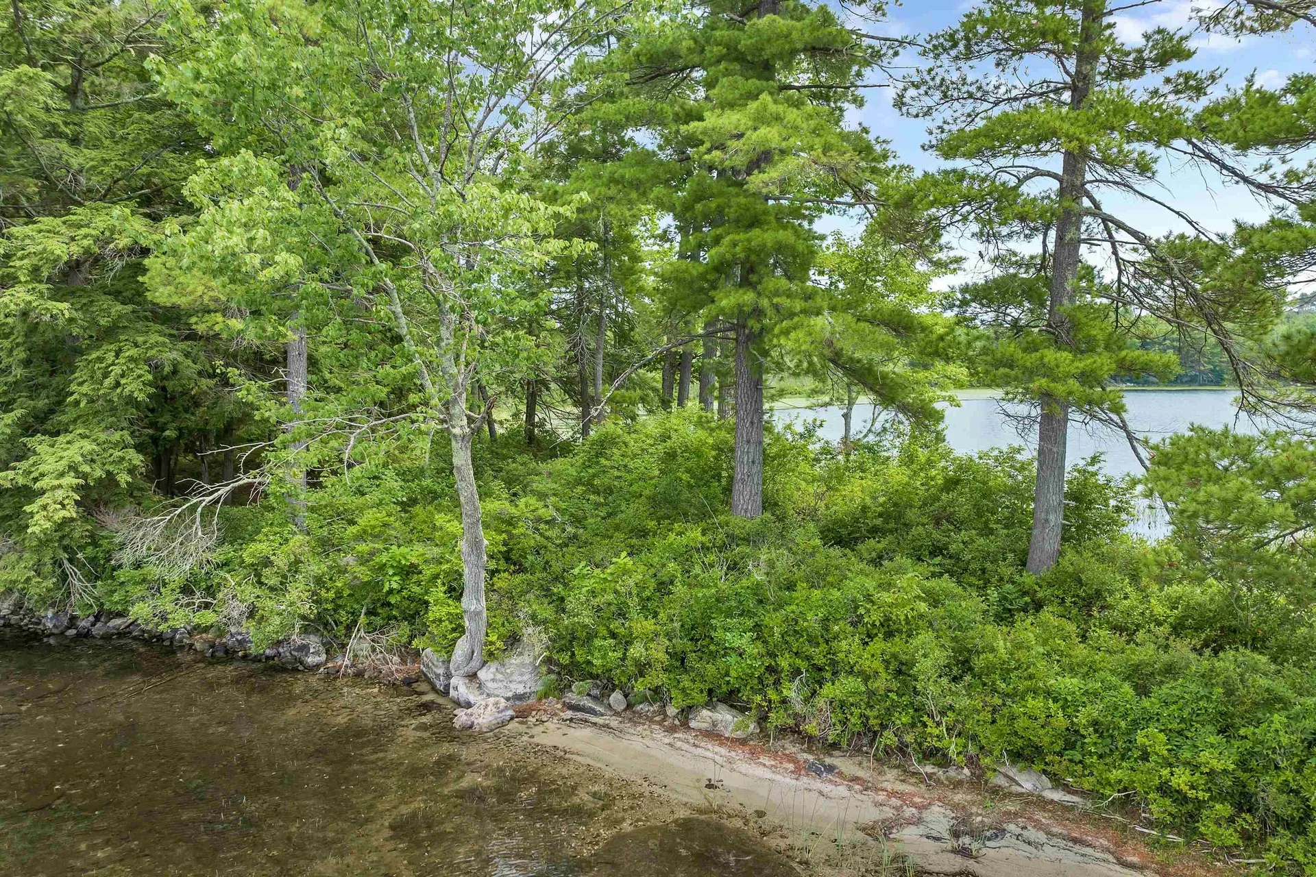 85 Mirror Lake Drive Tuftonboro NH 03816