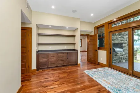 85 Mirror Lake Drive Tuftonboro NH 03816