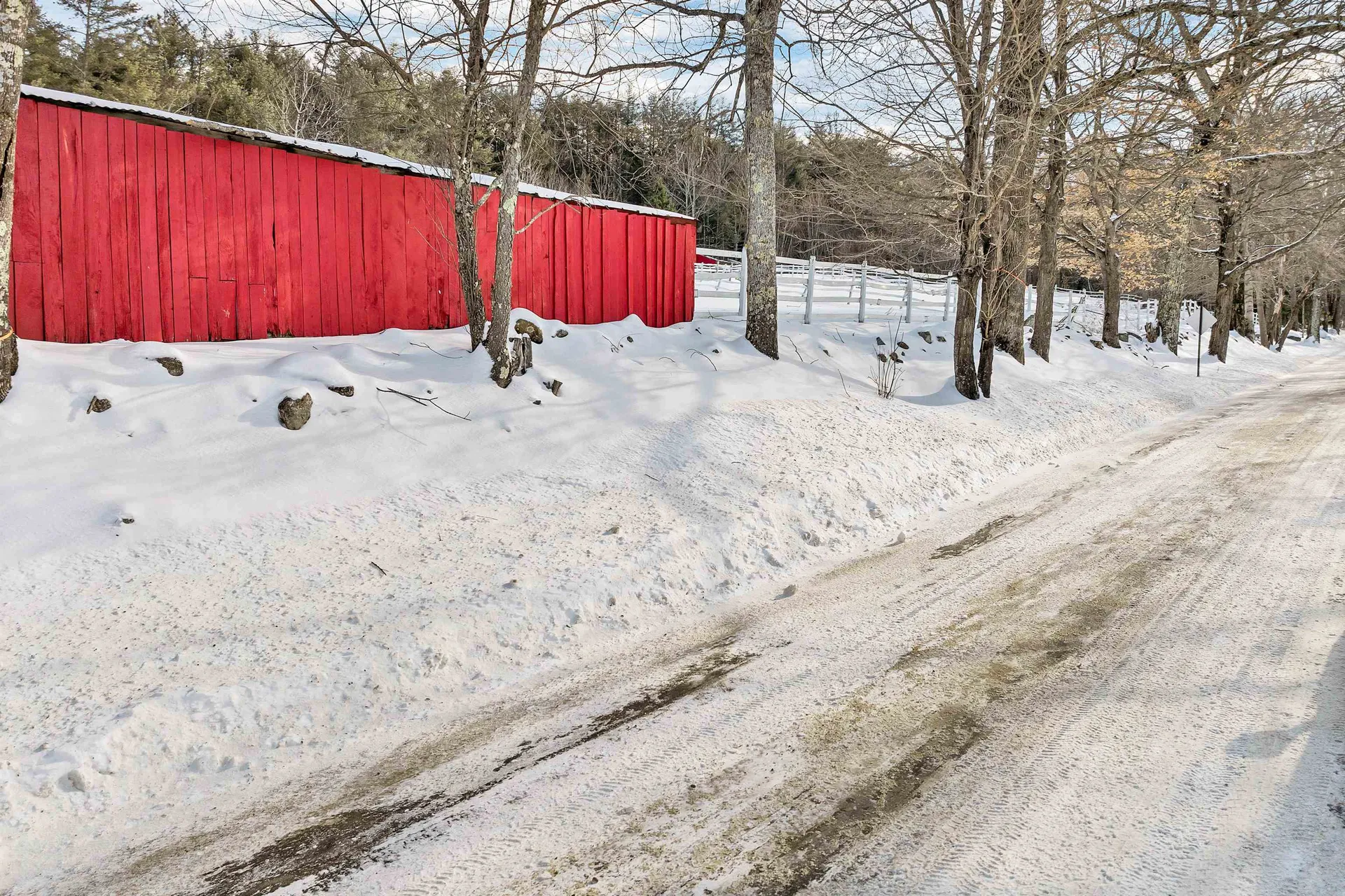 410-090-007 Eastern District Road Danbury NH 03230