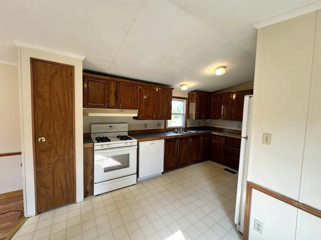 5 Wilder Lane Royalton VT 05032