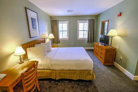 331/333 Qi Jackson Gore Inn Ludlow VT 05149