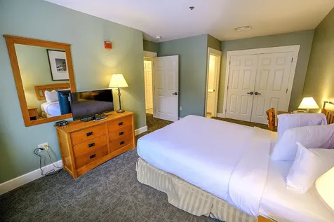 331/333 Qi Jackson Gore Inn Ludlow VT 05149