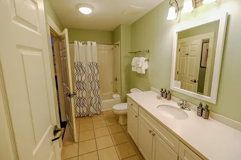 331/333 Qi Jackson Gore Inn Ludlow VT 05149