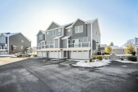 84 Stillwater Circle Somersworth NH 03878